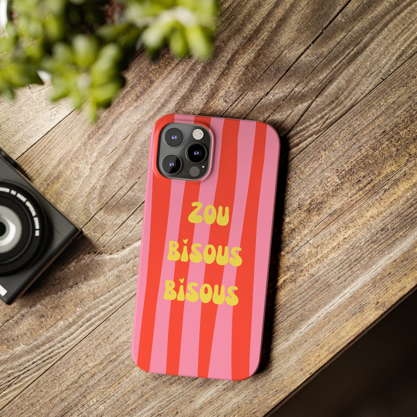 Zou bisous bisous Phone Case