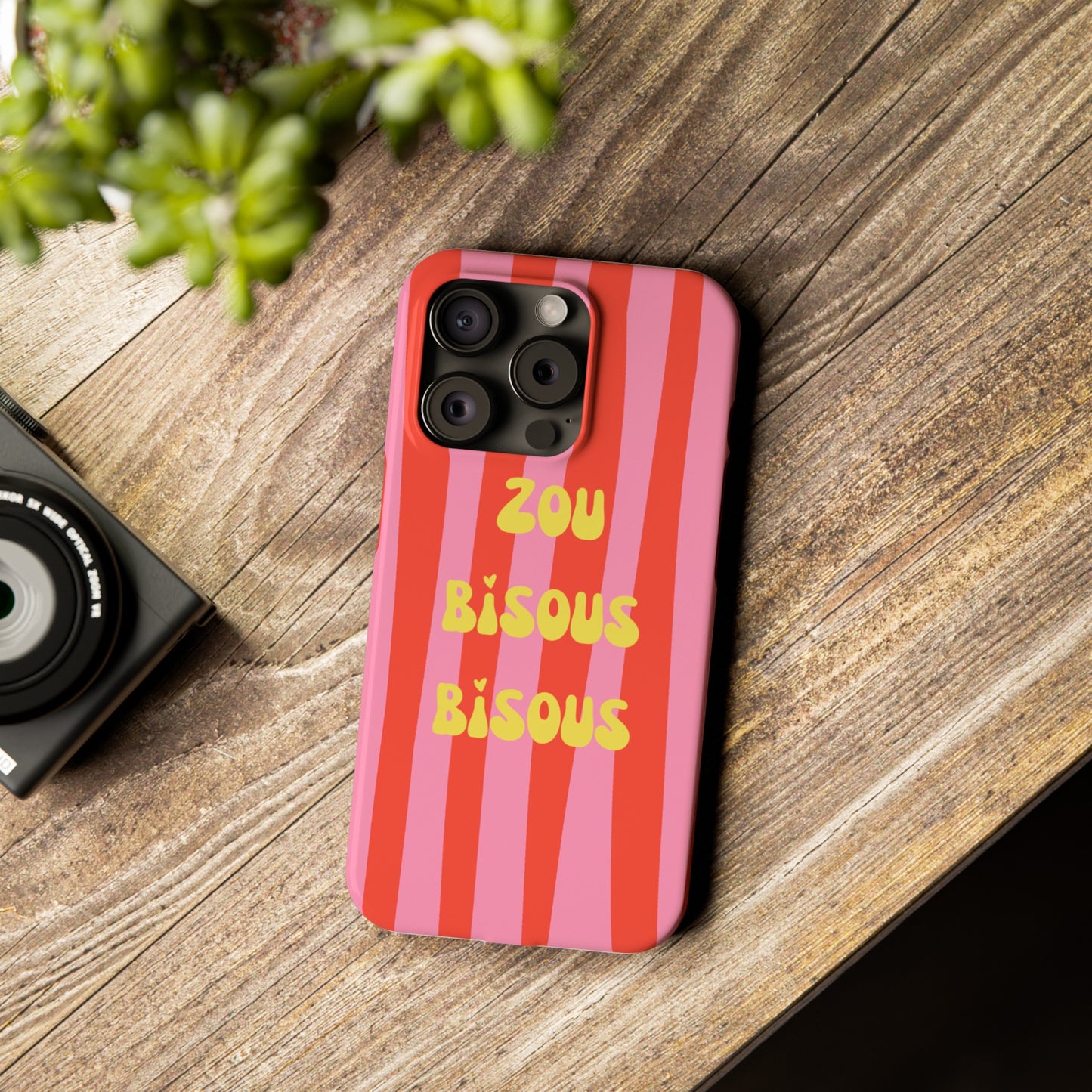 Zou bisous bisous Phone Case