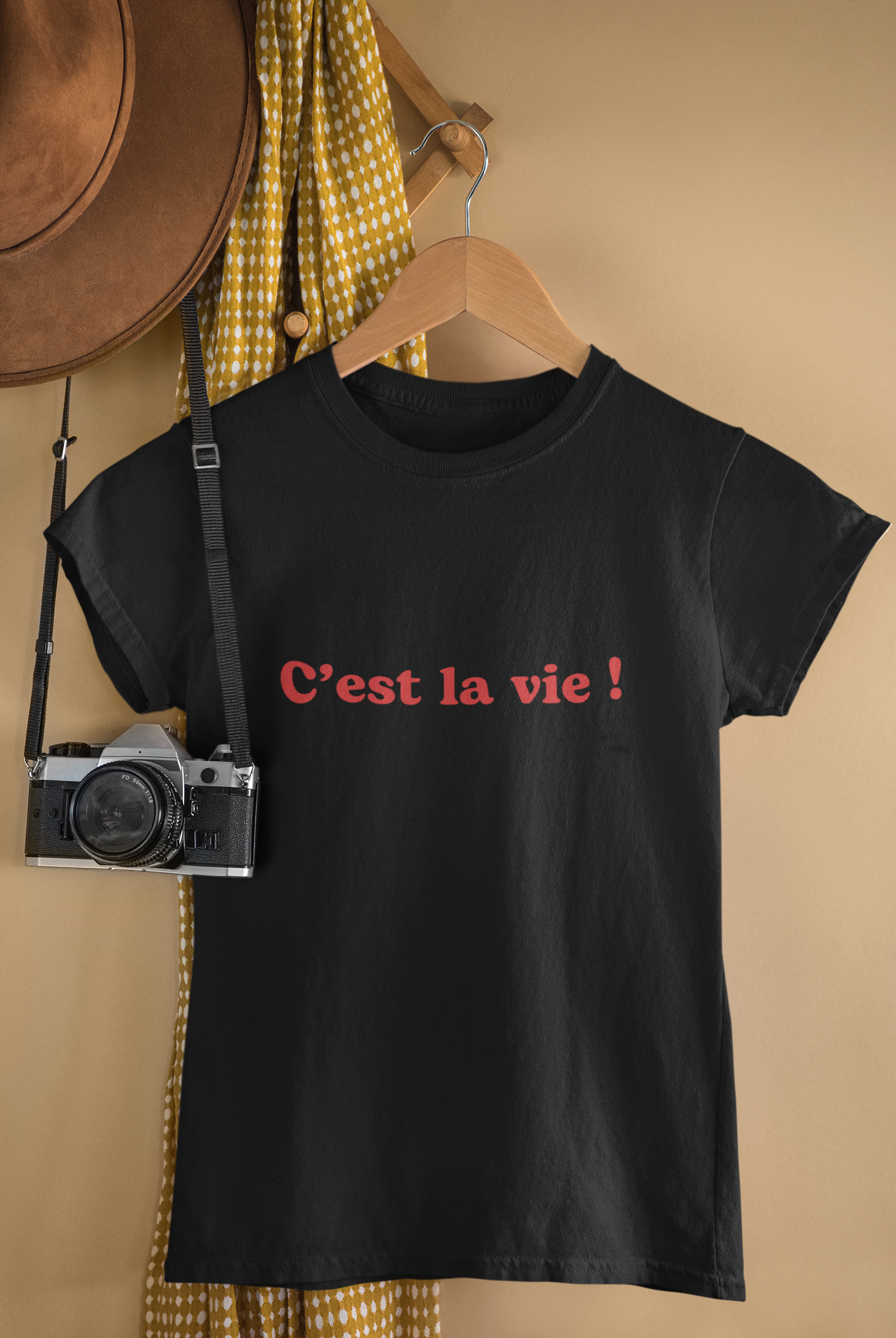 Rébecca T-shirt - "C'est la Vie"